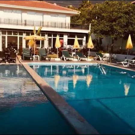 有树家 Apartamento Fethiye